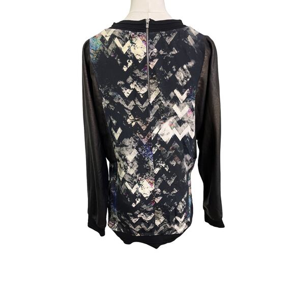 Sandro Paris Abstract Print Pullover Top Size 3 (L) - Picture 5 of 10